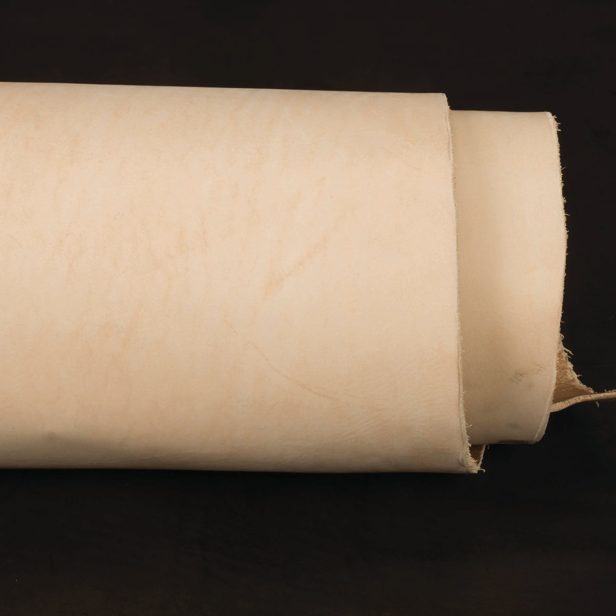 Sample, Veg Tanned Double Shoulder with Finished Back, 9/10 oz.