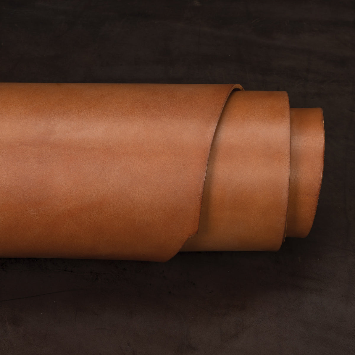 CHAHINLEATHER® Hot Stuffed Harness Leather, Sides