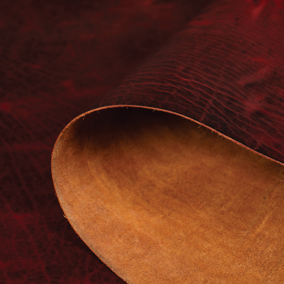 Burnt Chiptan American Bison Leather, 3/4 oz.