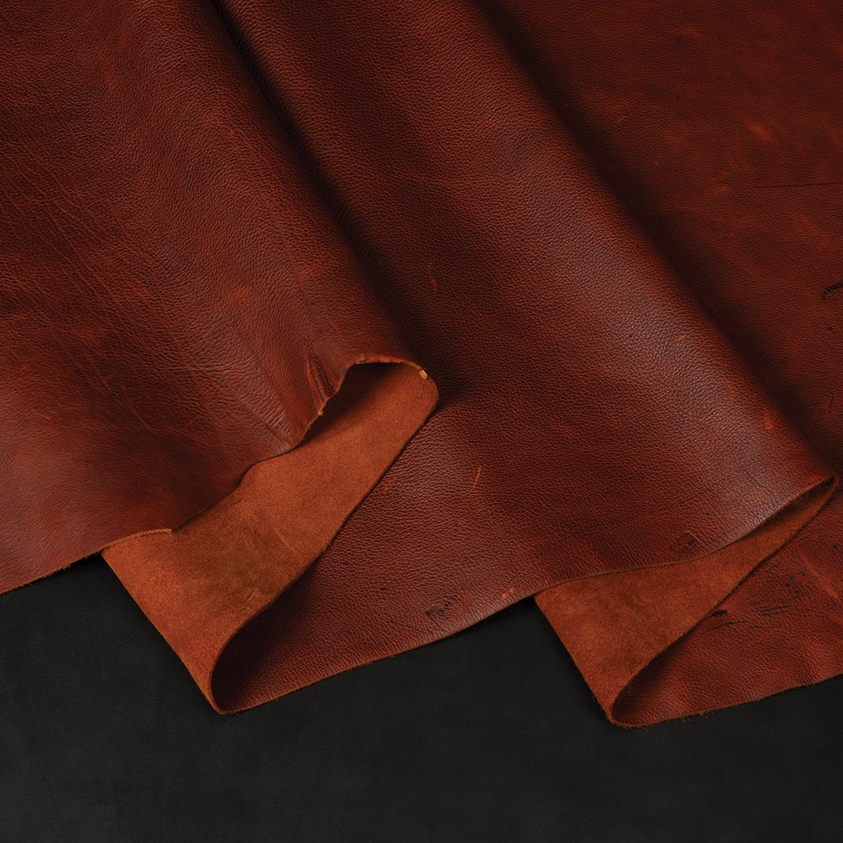 Sample, Cowboy Pull-Up Leather, Side, 5 to 6 oz.