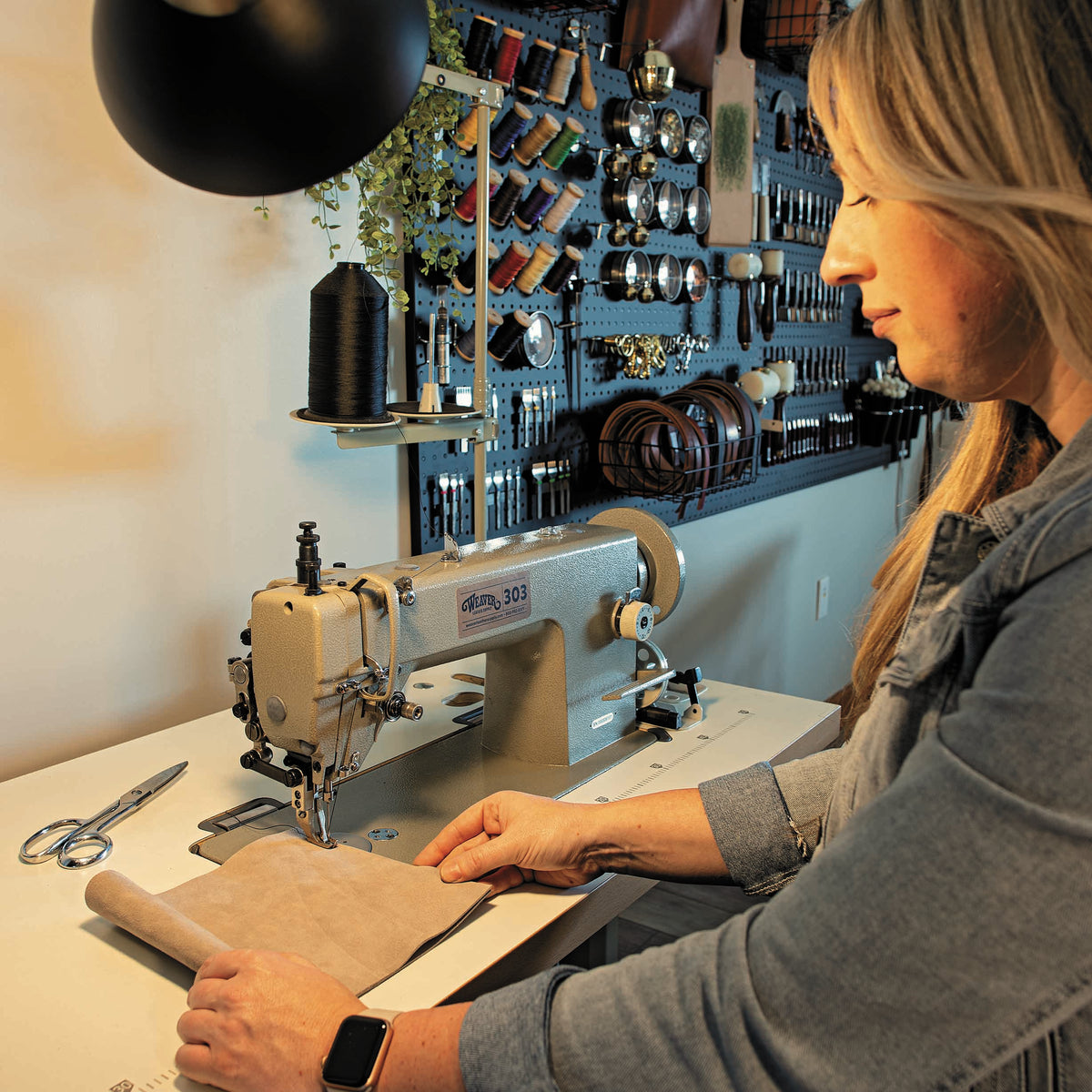 Weaver 303 Leather Sewing Machine, Complete with Stand & Servo Motor, in use